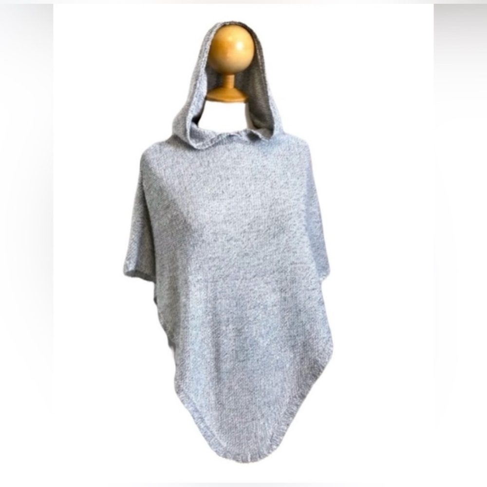 Ripzone Lightweight Grey Knit Hooded Poncho. Size Small